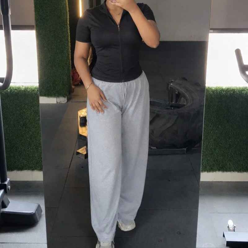 Hot_saumya