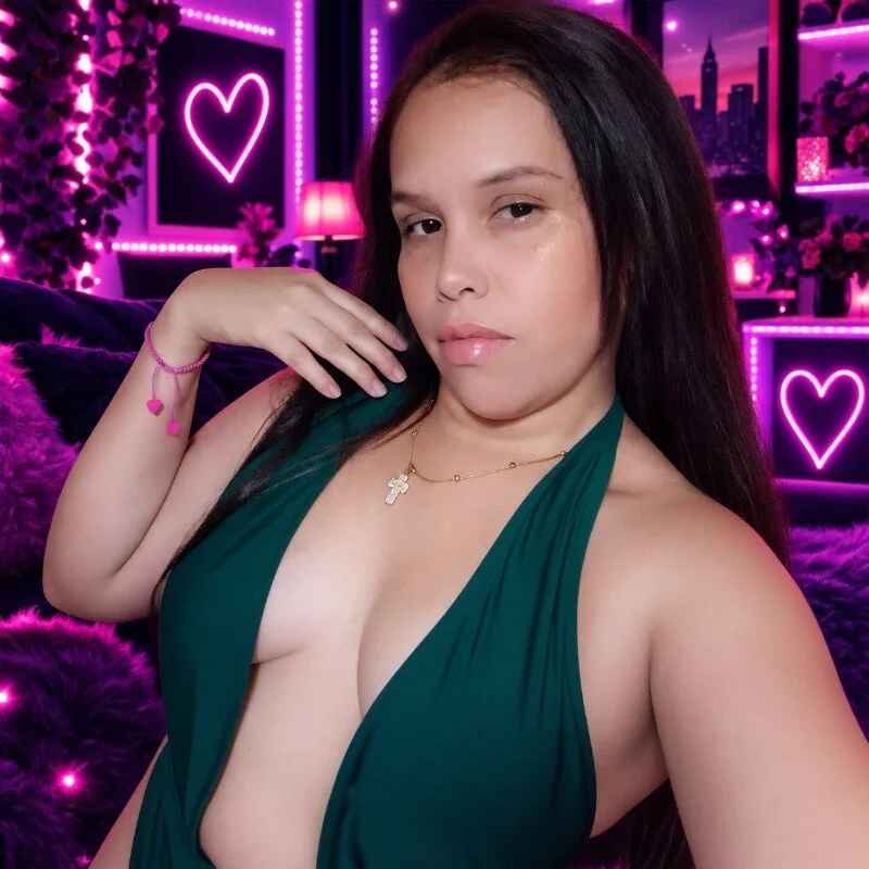 alexandra-queen2