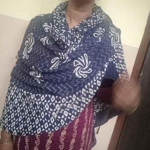 hot_taara