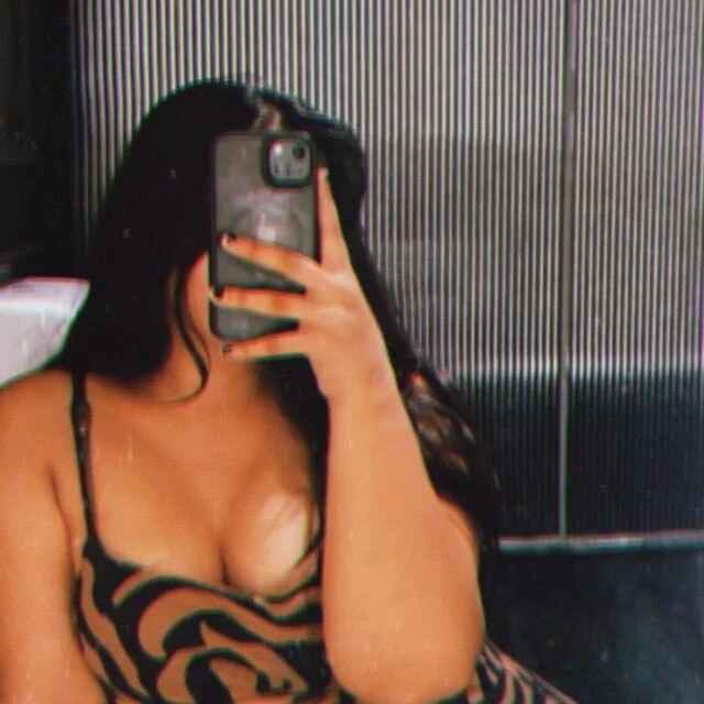 Anshika_369