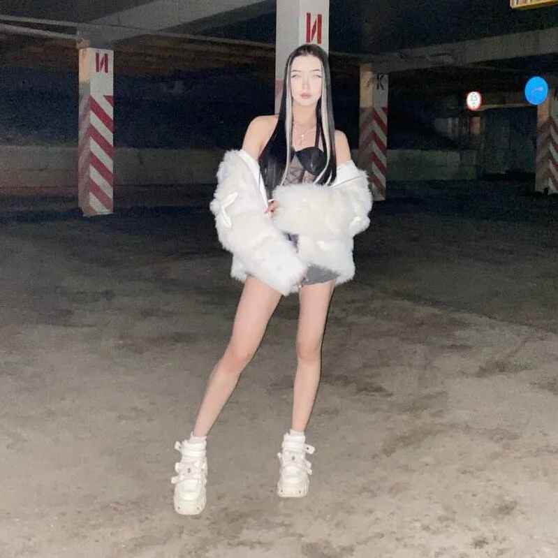 LunaLurk