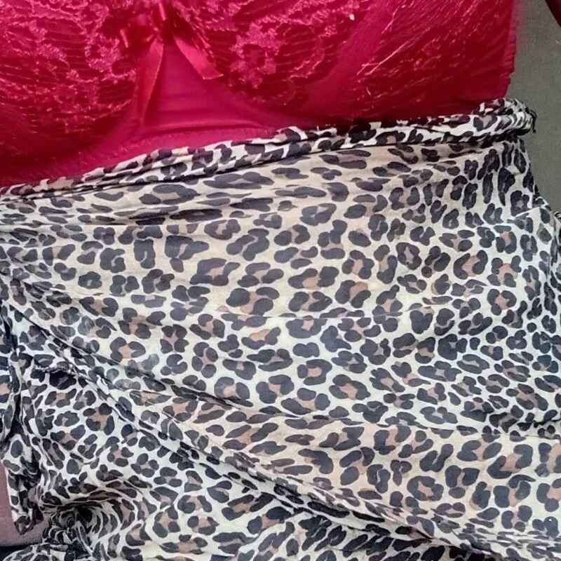 KinkyYours