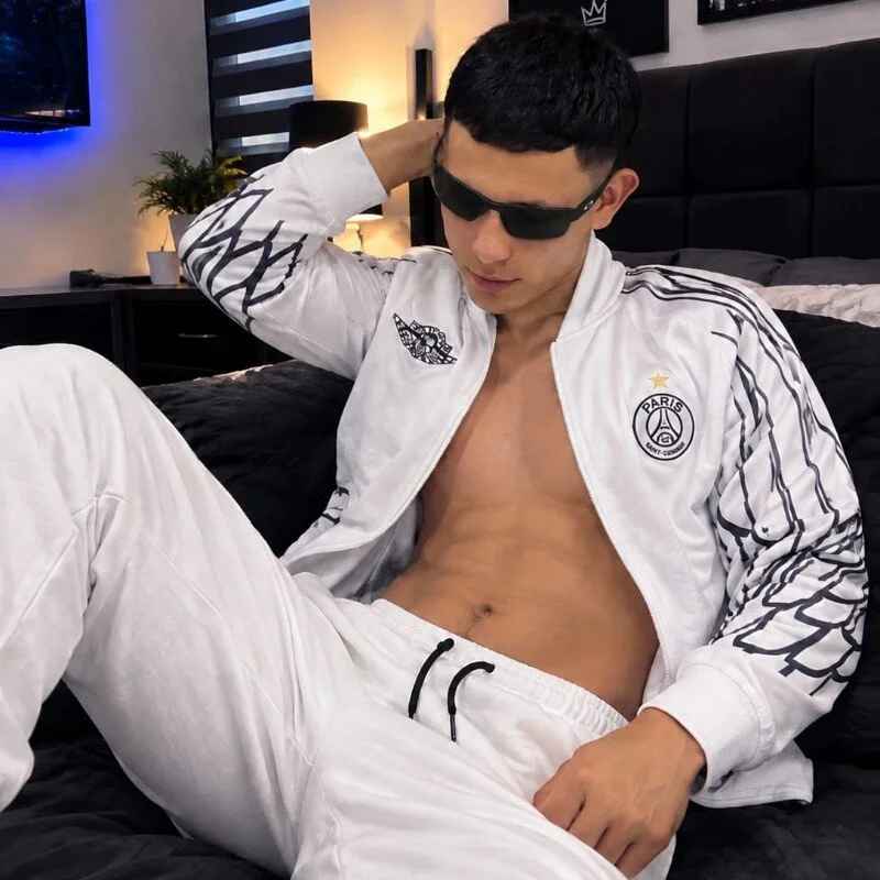 NOAHDARK_04