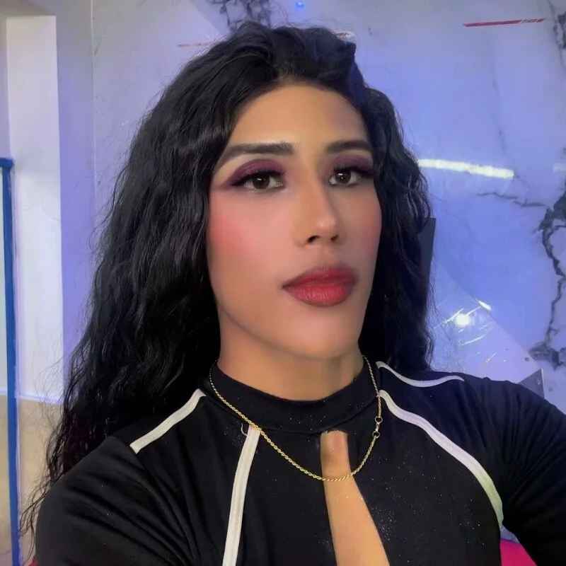 GirlsRoyalsTwink