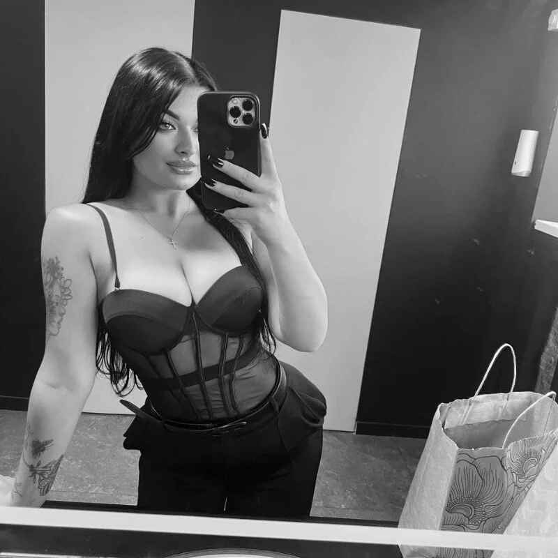 Viviennesweet