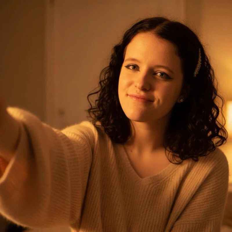 Curly_Cleo