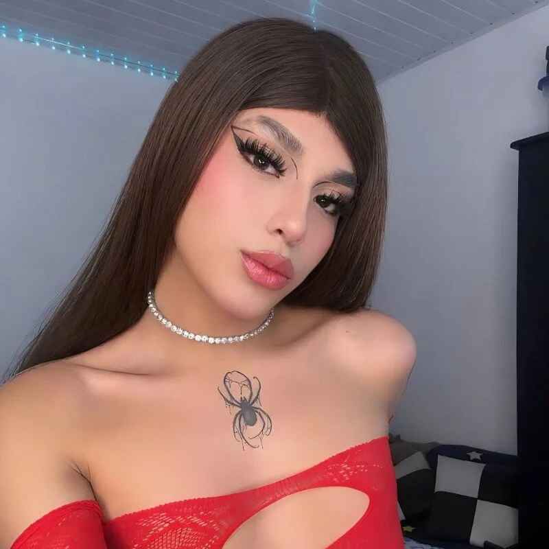 Ari_Miaxx