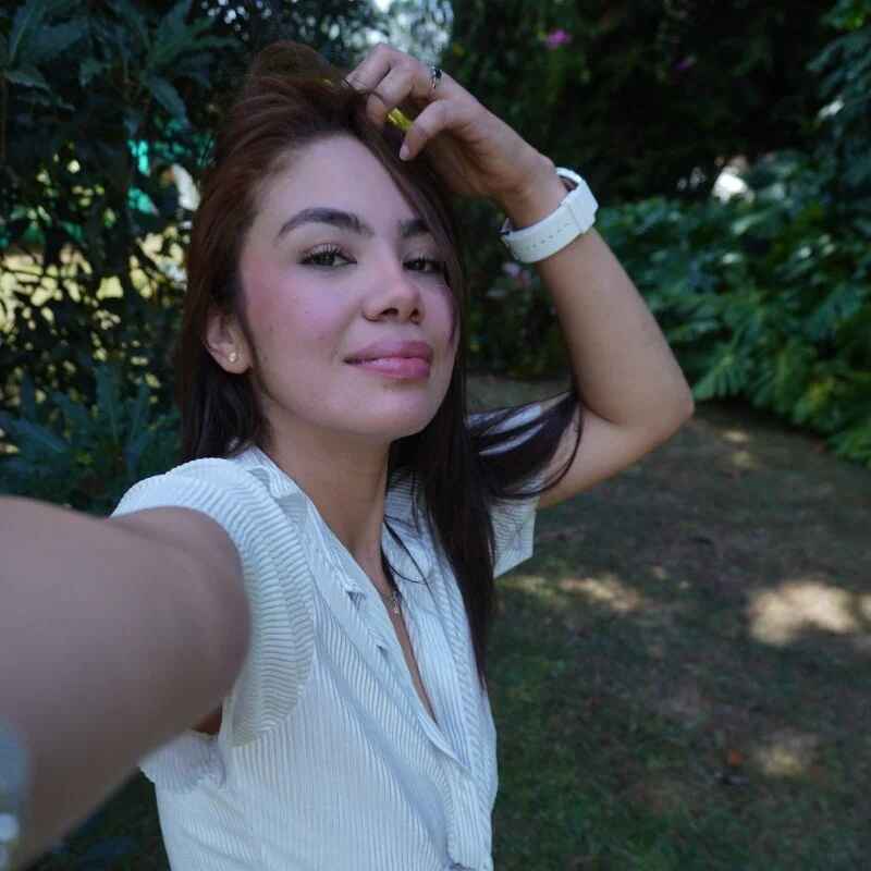 Lia_Mora