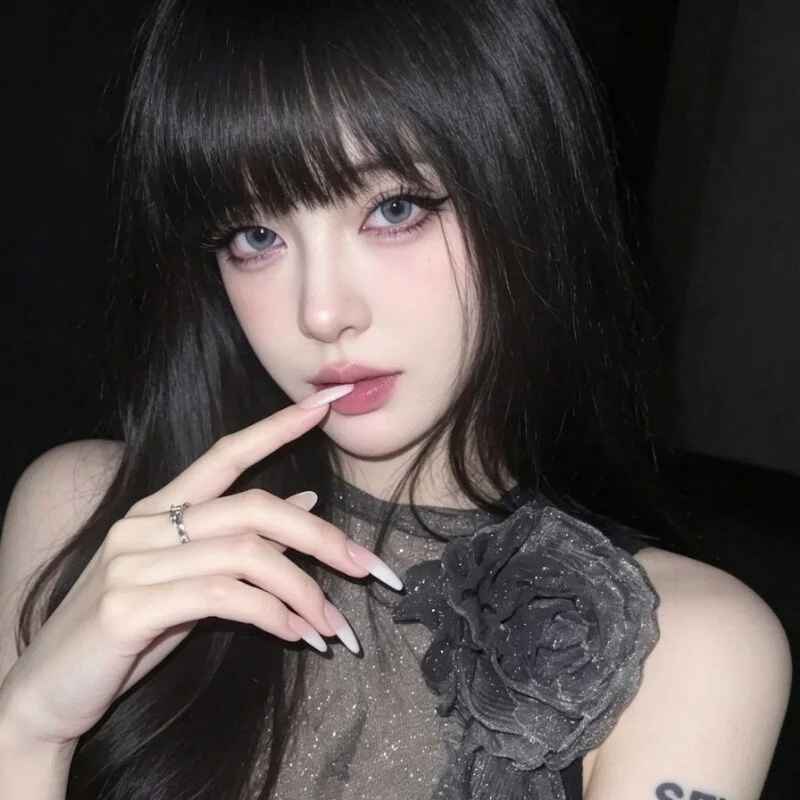 LongLongQueen