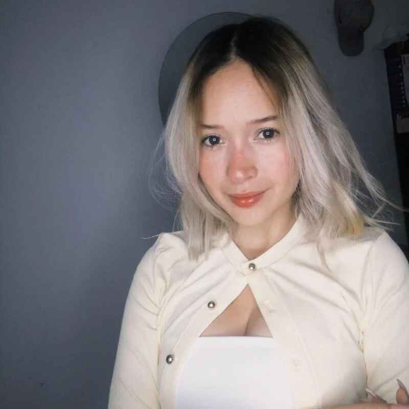 Sofiapalmer_tay