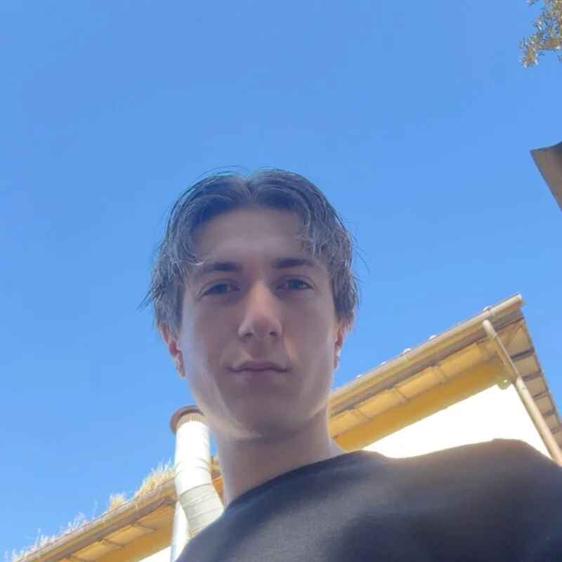 aleeebigcum