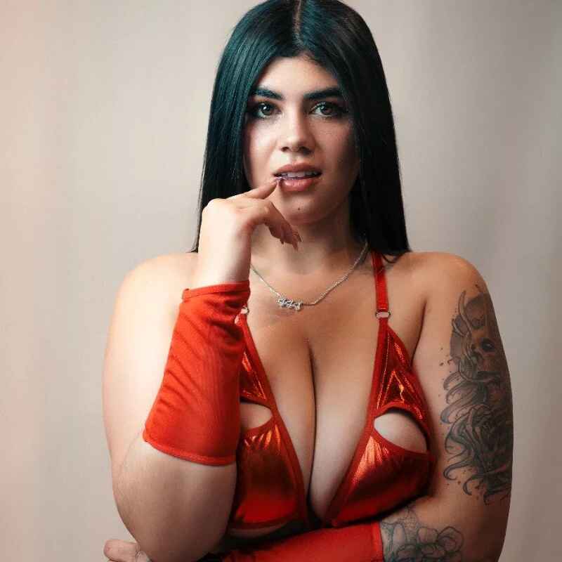 Chloe__fox_