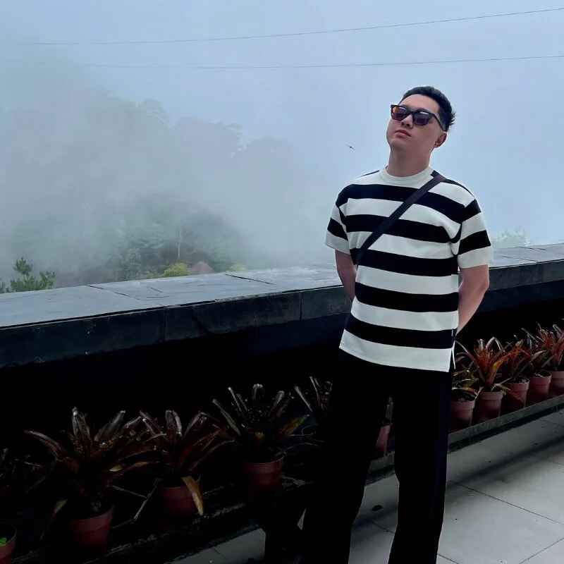 JayKarLo