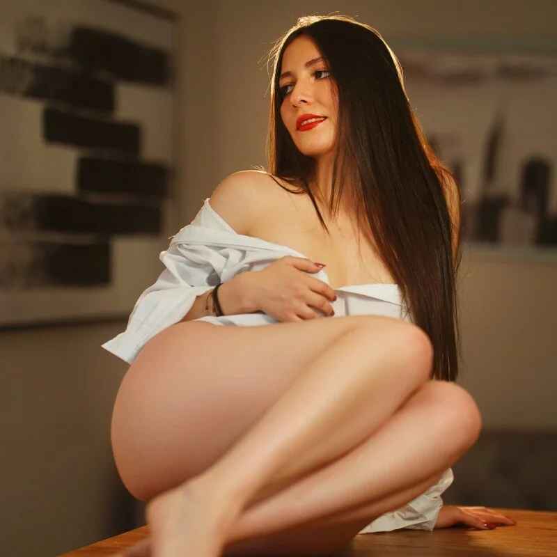 Mia_quinn__