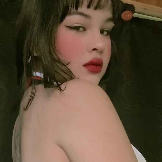 KattalellaGomez