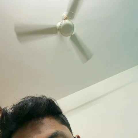 vivek12n123