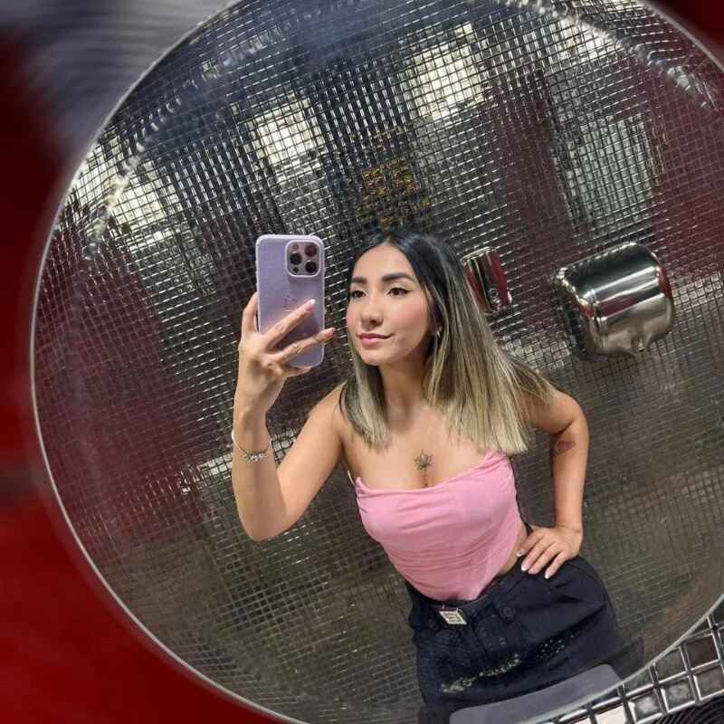 Happy_tits