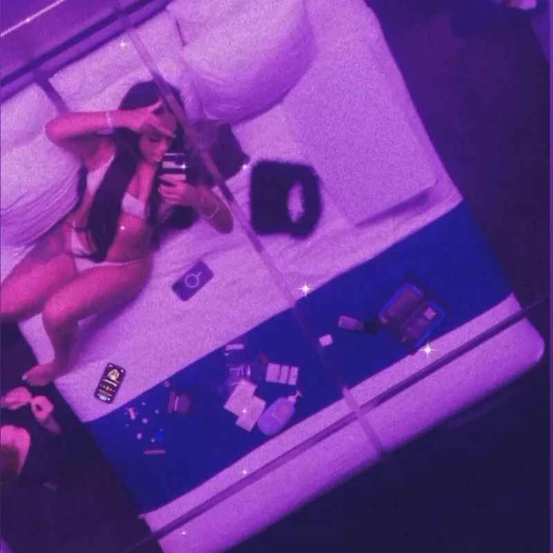 issawife_t