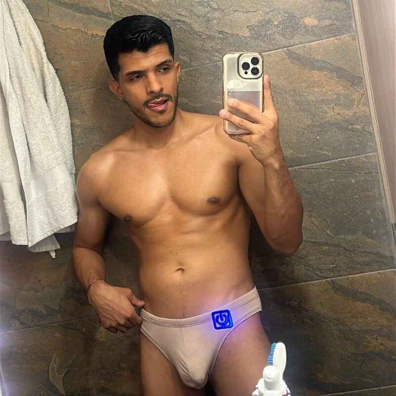 anddy_white