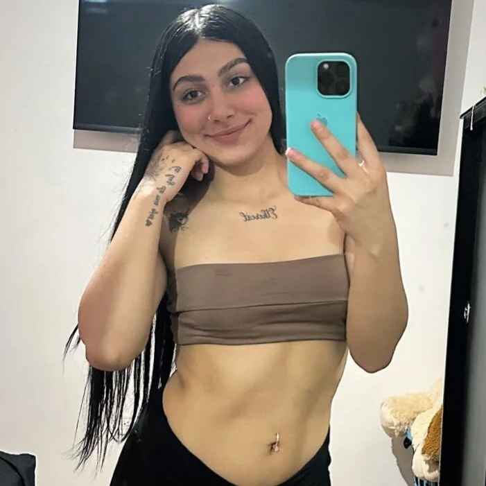 Mariana_Hank