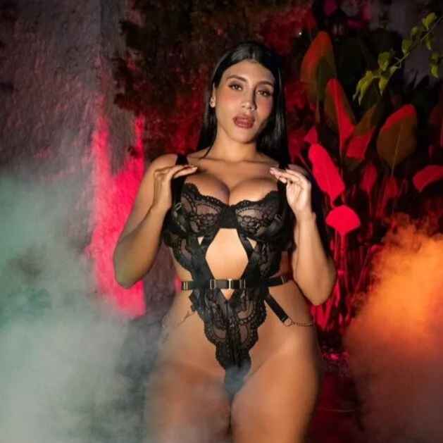 CharlotteCox_