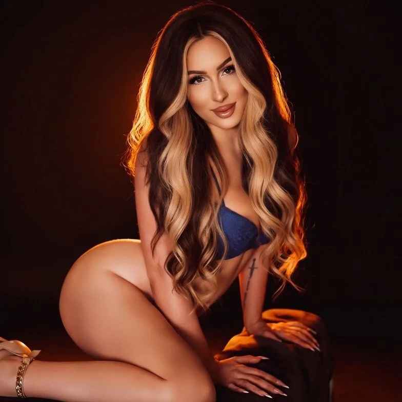JoleneJade