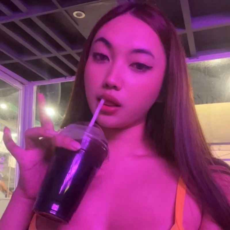 JadeHottie_