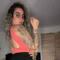 Melina-54