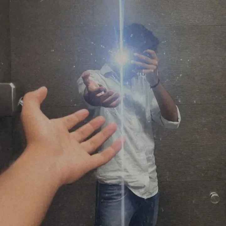 unique_person01