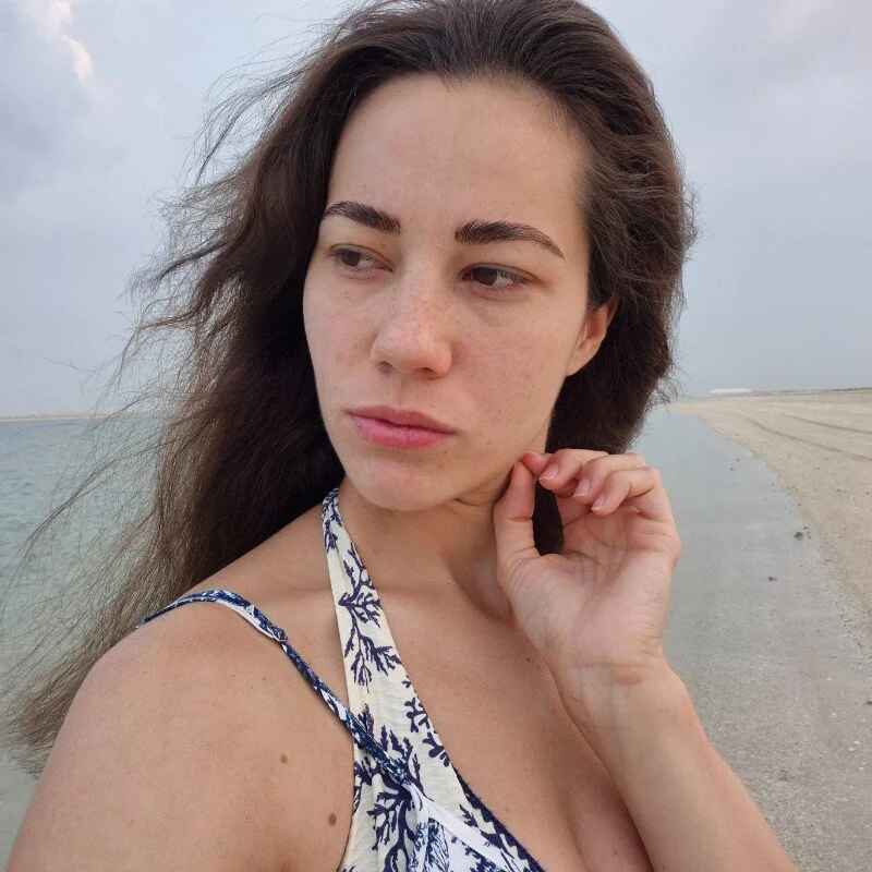 Ariane_Esther