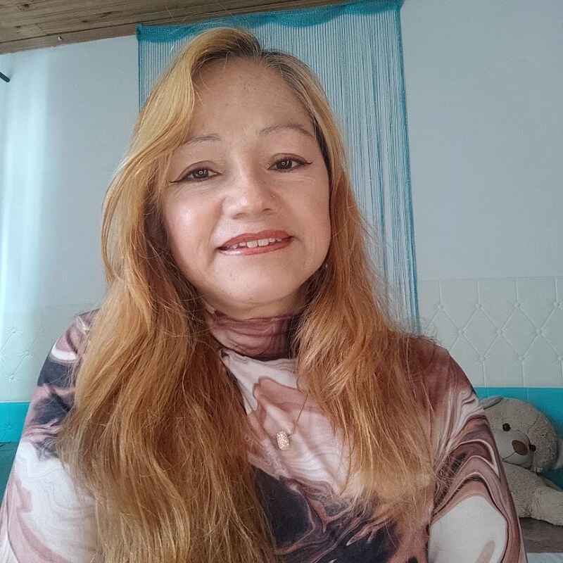 anthonela_mature_