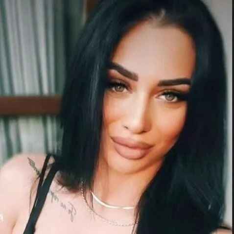 NaomiScarlet