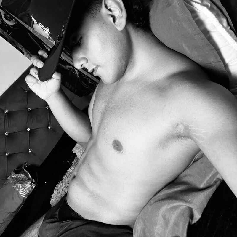 Noah__hot18