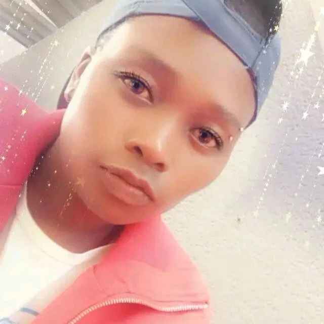 SEXYBOOOBAE2