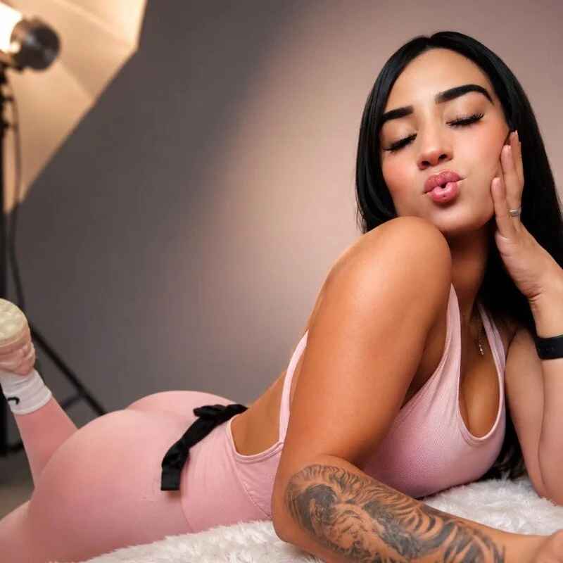 karolyne_babee