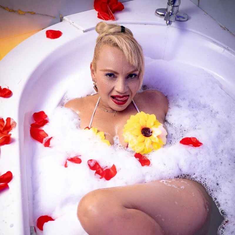AnastasiaTaylor_