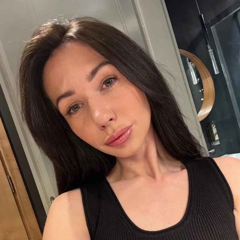 Anita_Hewitt