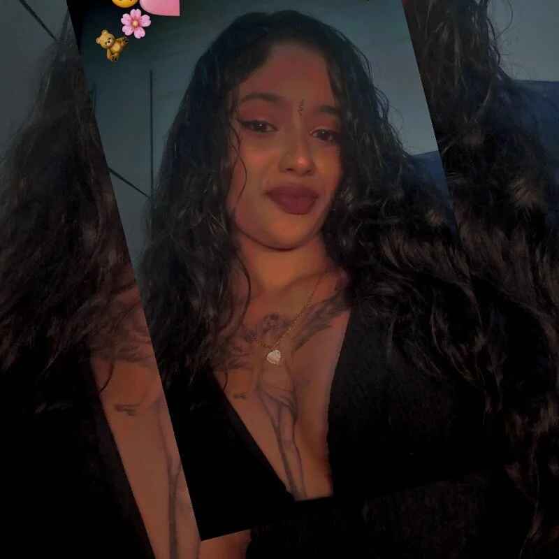 PetiteTeeen69