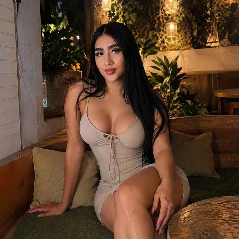 MiaScott5