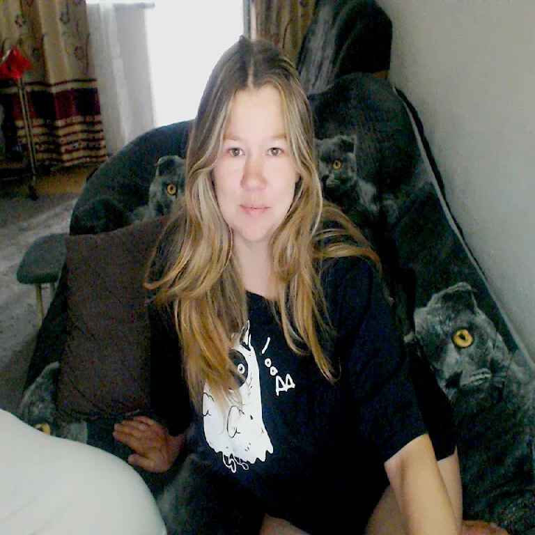 Juliamodest1