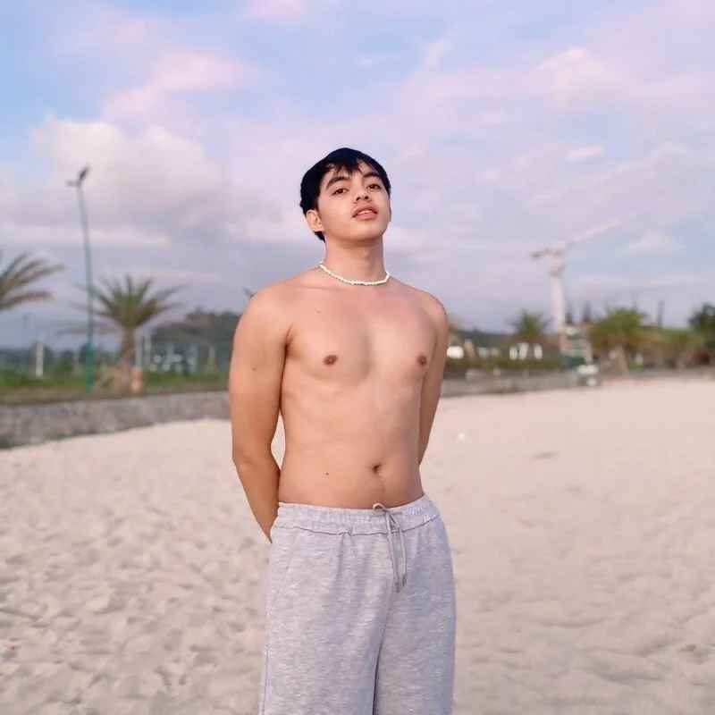 Crazyasiancum1