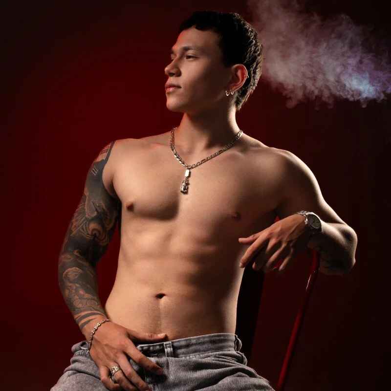 Thomas_moon