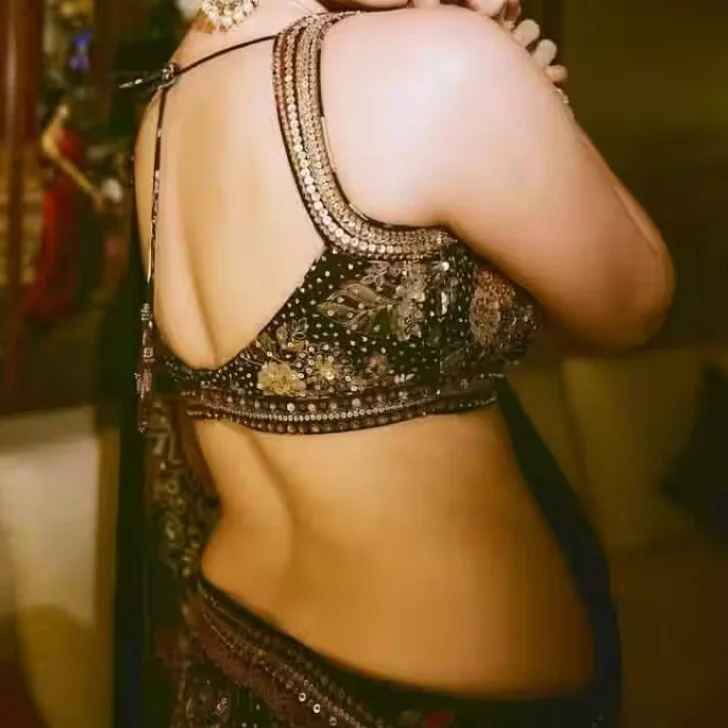 Sweet_seema