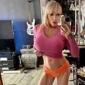 DanielaMuscleTS