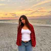 Nicole_De_Lux