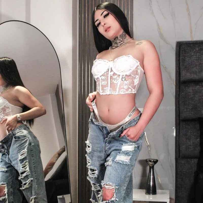 Lilith_blaze_Fg