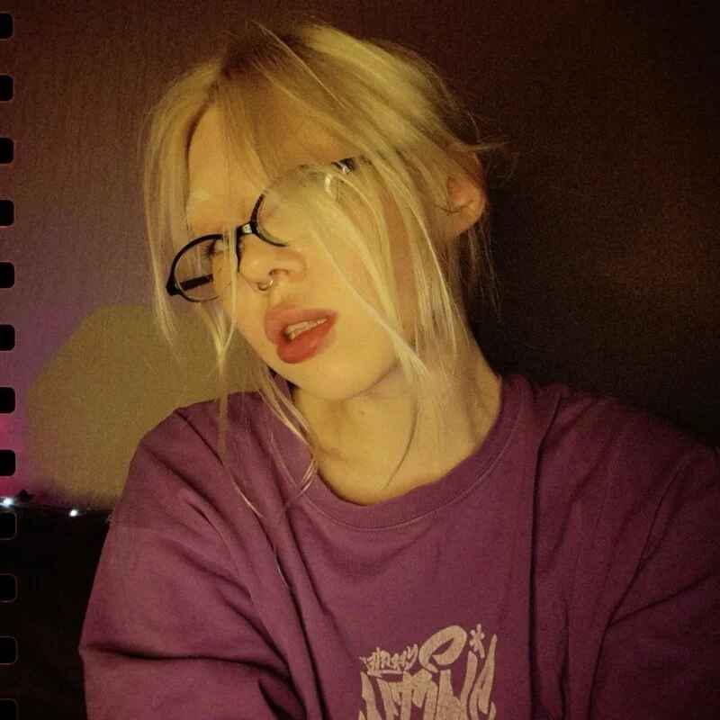 hellomolly