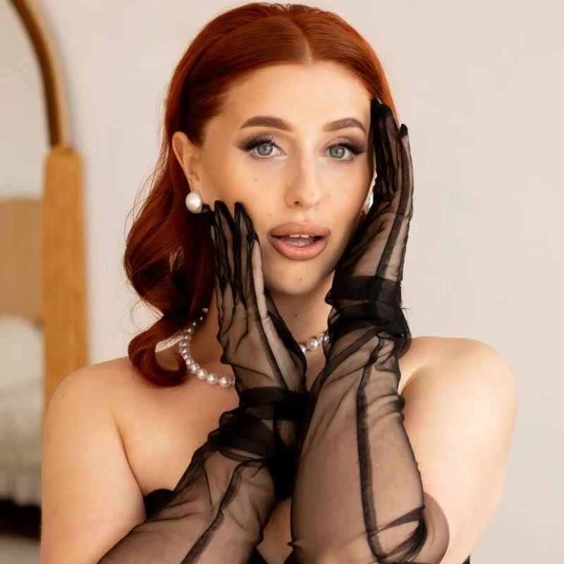 ZoeBurton