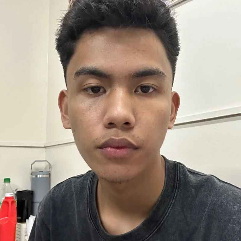 Asian_Ainsley