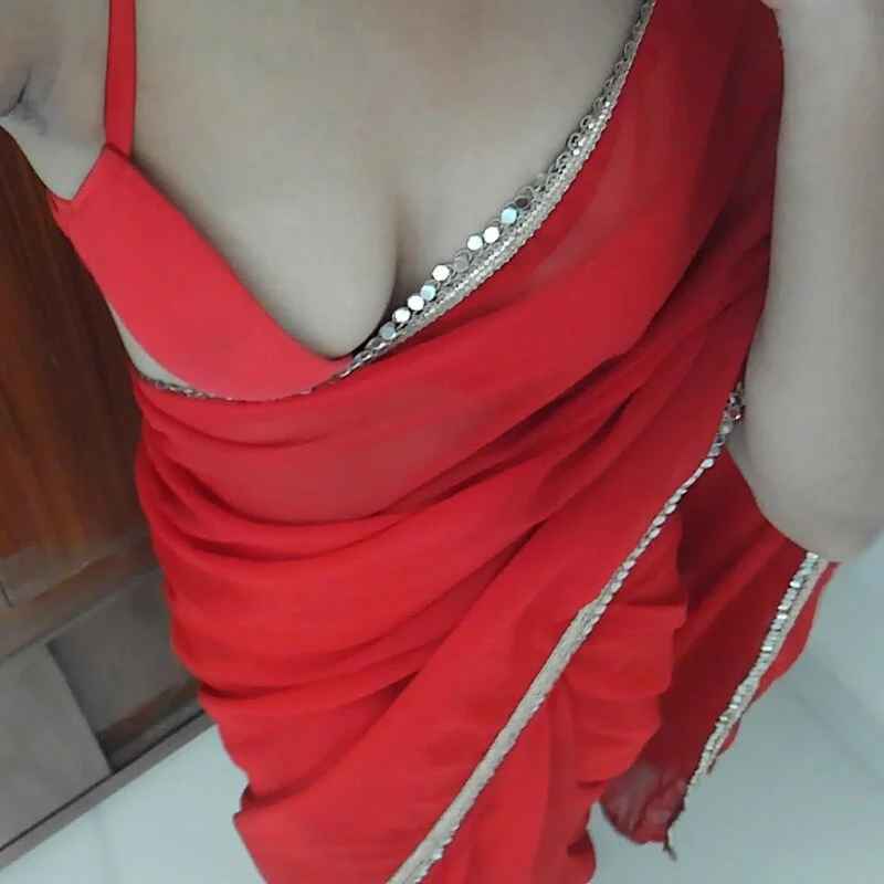 Eeraa_Sexy